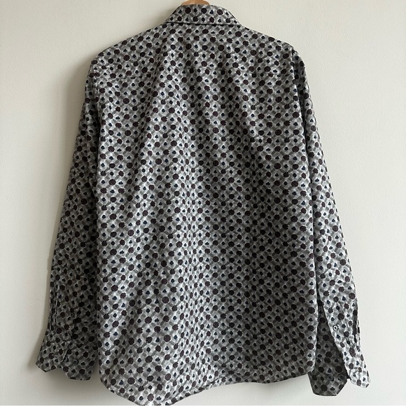 Bugatchi Abstract Print Button-Up Shirt - Picture 7 of 11